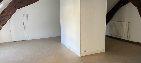 3 bedrooms Apartment in Nevers, France No. 53779 8