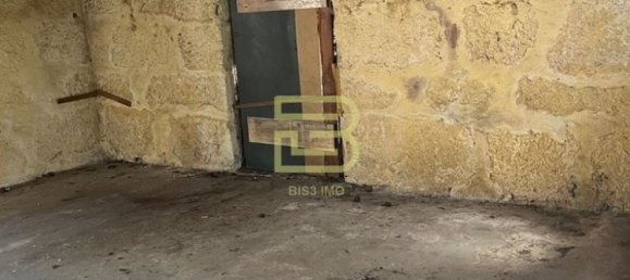 3 bedrooms House in Vandoma, Portugal No. 240534 7