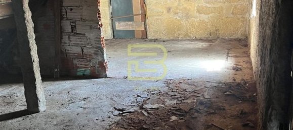 3 bedrooms House in Vandoma, Portugal No. 240534 8