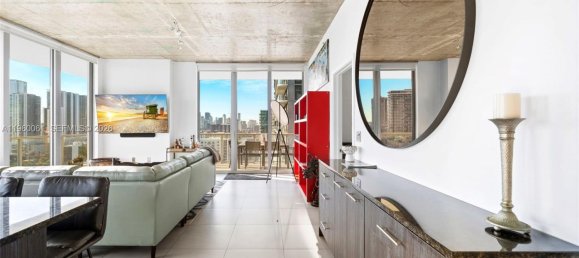 2 bedrooms Commercial property for sale in Miami, Miami-Dade, Florida, USA № 614275 2