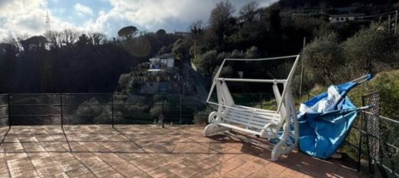 Дом с 7 комнатами в Рапалло, Италия № 39379 40