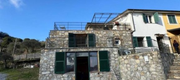 Дом с 7 комнатами в Рапалло, Италия № 39379 48