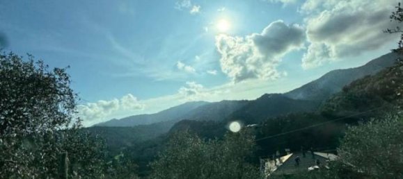 Дом с 7 комнатами в Рапалло, Италия № 39379 5