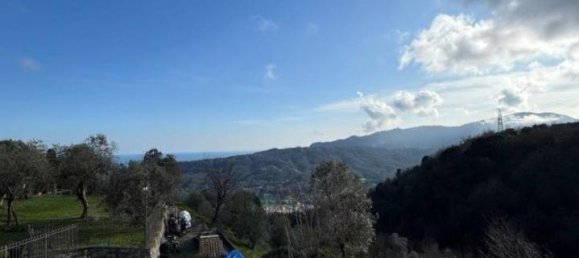 Дом с 7 комнатами в Рапалло, Италия № 39379 39