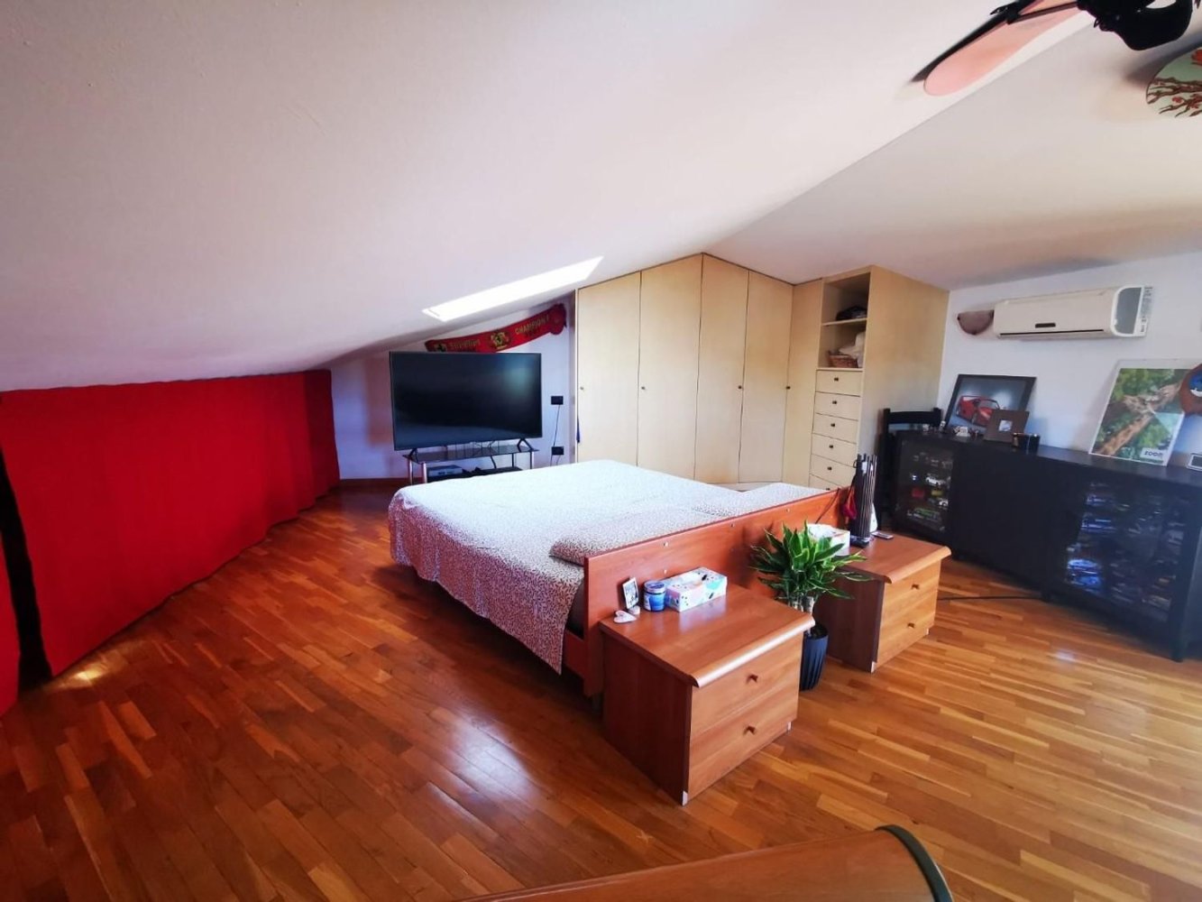 2 Schlafzimmer Wohnung in Capraia e Limite, Italy, Nr. 320873