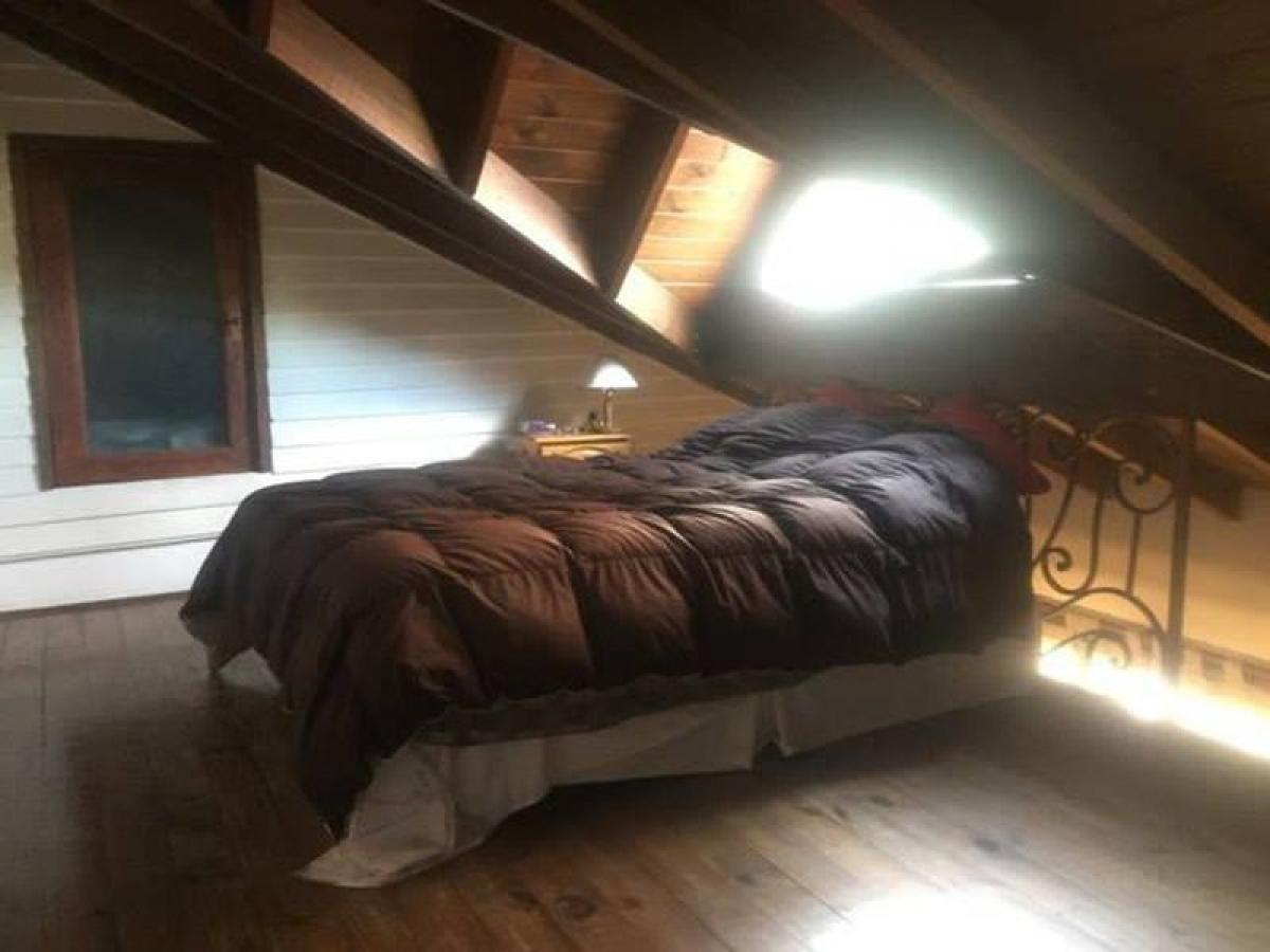 Studio in Moron, Argentina No. 9644