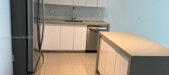 1 غرف نوم عقار تجاري في Miami, الولايات المتحدة رقم 615069 6