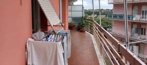 4 bedrooms Apartment in Arenzano, Italy No. 378077 10