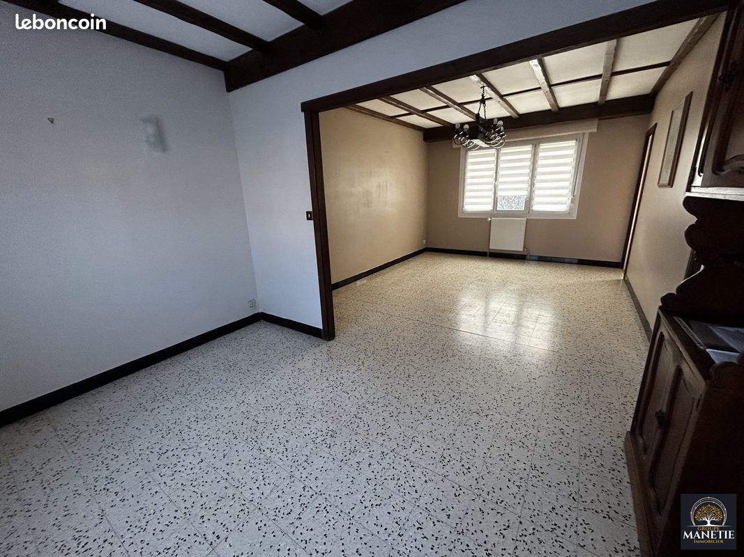 Дом с 3 спальнями в Корбеем, Франция № 158257