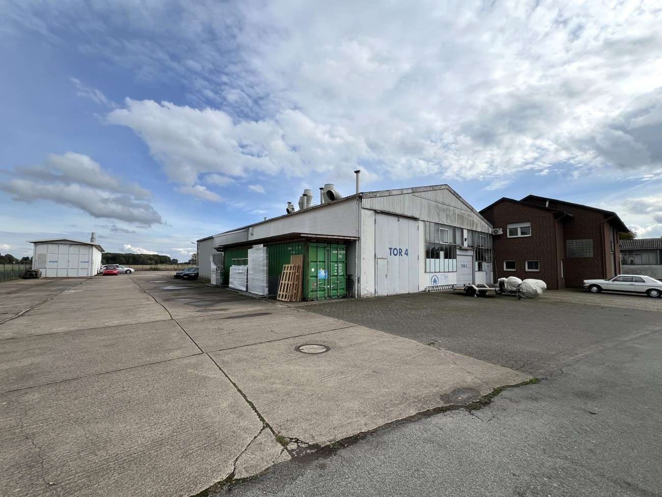 Entrepôt à Minden-Lubbecke, Germany 1760m² No. 125867