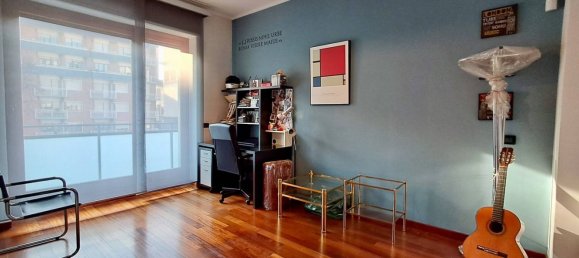5-Zimmer Wohnung in Turin, Italy, Nr. 43637 2