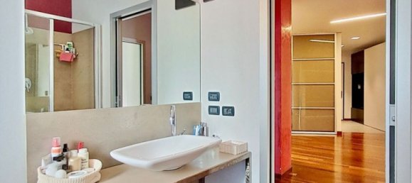 5-Zimmer Wohnung in Turin, Italy, Nr. 43637 49