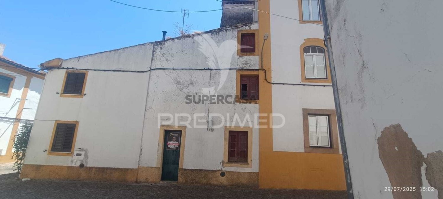 3 غرف نوم منزل في Nisa, Portugal رقم 220325