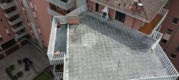 3-salle Penthouse à Brescia, Italy No. 309744 11