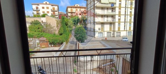 3 rooms Apartment in Lanciano, Italy No. 53310 18