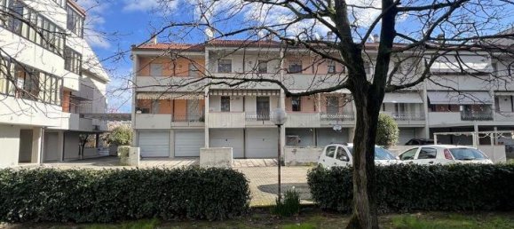 4 rooms Apartment in Cesena, Italy No. 41175 11