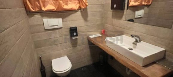 5غرفة عقار تجاري في Vicenza, Italy رقم 221103 5