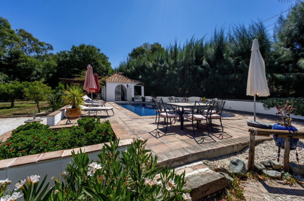 4 bedrooms House in Alhaurin el Grande, Spain No. 276665