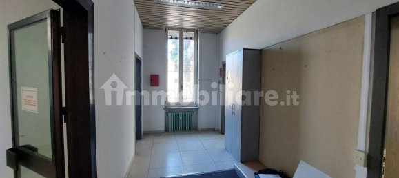 Коммерческая недвижимость 267м² в Самарате, Италия № 311143 4