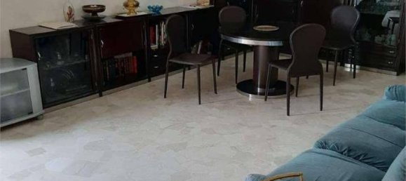 5 rooms Apartment in Venice, Italy No. 168132 3