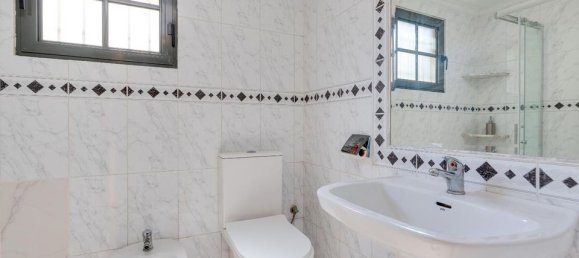 2 bedrooms Apartment in Alicante, Spain No. 181775 16