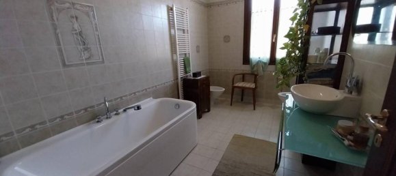 5غرفة فيلا في Nonantola, Italy رقم 26639 14