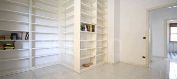 5 غرف نوم فيلا في Cagliari, Italy رقم 381385 27