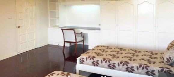 4 bedrooms Condo in Bangkok, Thailand No. 14878 8