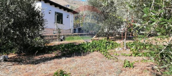 2 Schlafzimmer Villa in Formia, Italy, Nr. 380054 14