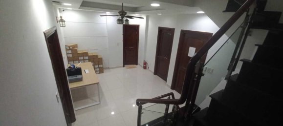 Maison à District 7, Vietnam 288m² No. 7254 2