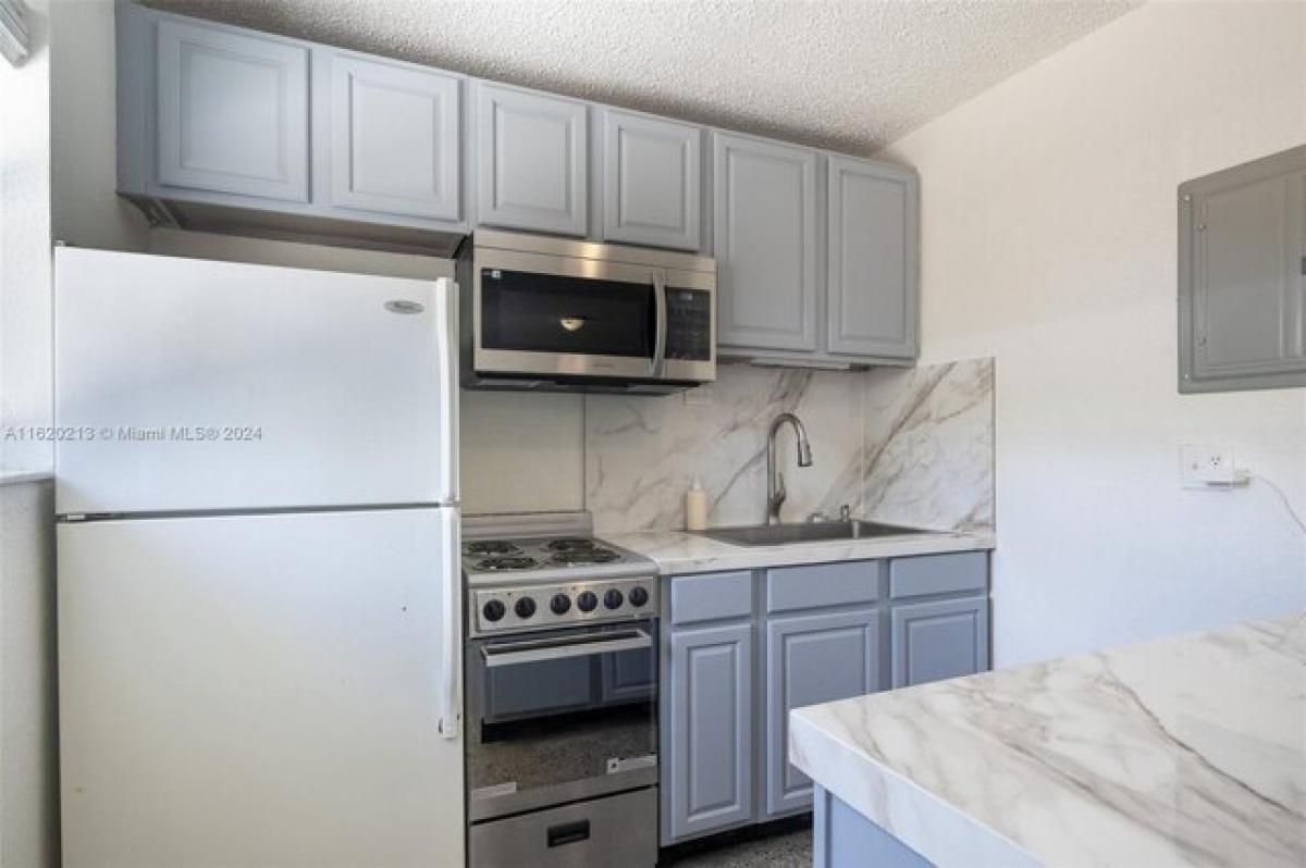 8 bedrooms House in Fort Lauderdale, USA No. 385176