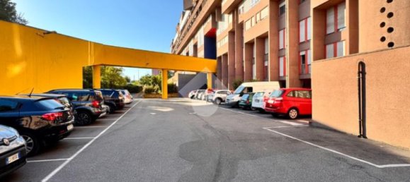 1 bedroom Apartment in Milan, Italy No. 298385 5