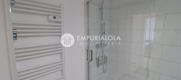 2 chambres Appartement à Roses, Spain No. 149591 16