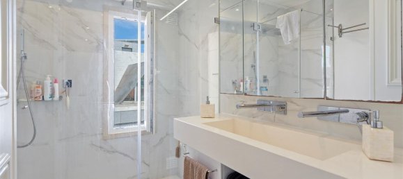 4 bedrooms Duplex in Cascais, Portugal No. 93832 24