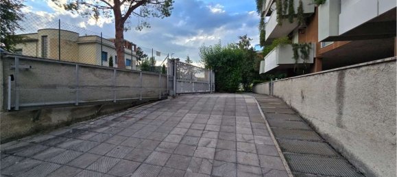 16m² Garage in Terni, Italy No. 325386 7