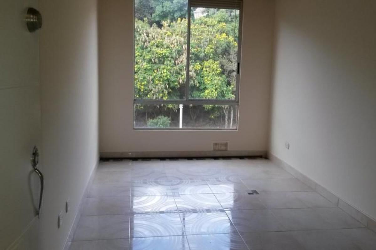 3 Schlafzimmer Haus in Bogota, Colombia, Nr. 11072