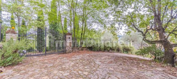 4 Schlafzimmer Wohnung in Rignano sull'Arno, Italy, Nr. 208895 11