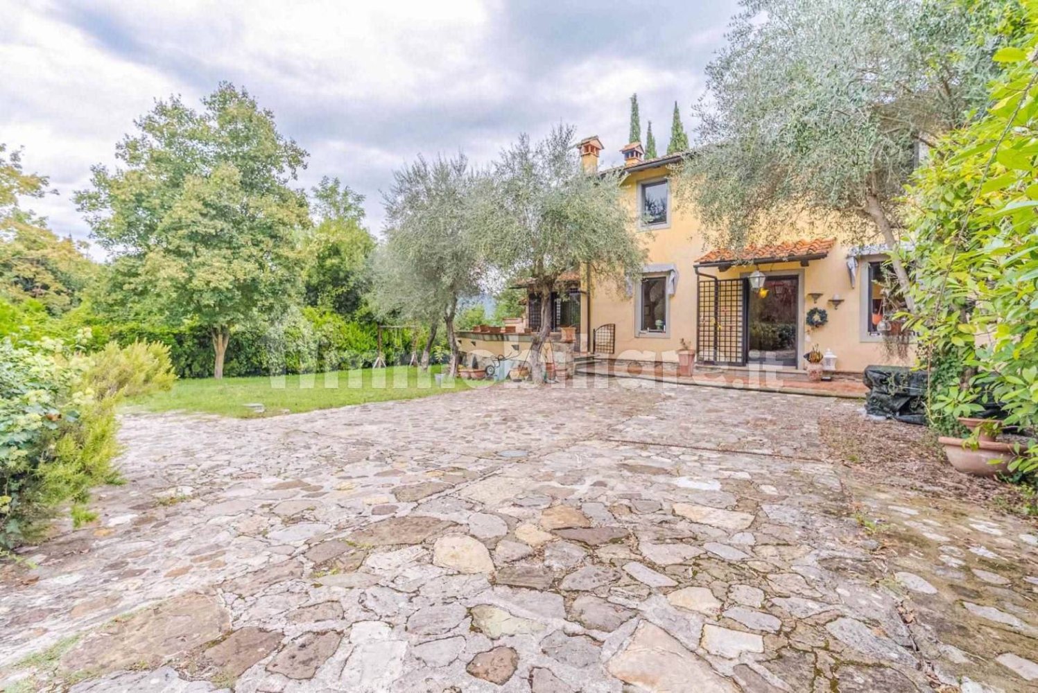 4 Schlafzimmer Wohnung in Rignano sull'Arno, Italy, Nr. 208895