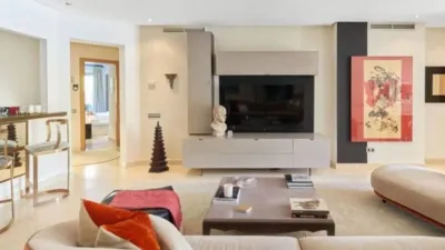 3 bedrooms Apartment in Marbella, Spain No. 260302