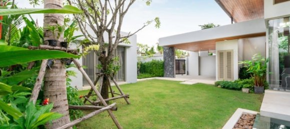 Villa de 3 dormitorios en Bang Tao, Thailand No. 22790 2