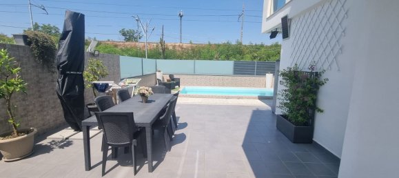 4 Schlafzimmer Wohnung in Saviano, Italy, Nr. 336345 7