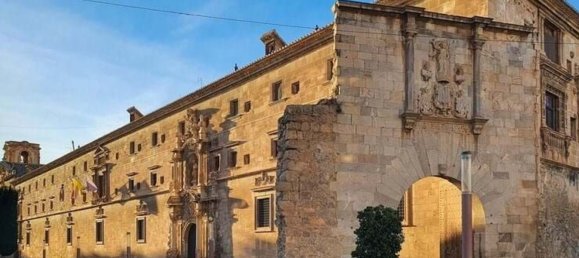 65m² Commercial property in Alicante, Spain No. 84089 25