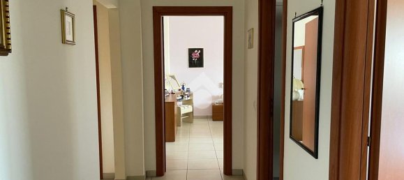 Apartamento de 3 dormitorios en Grottaglie, Italy No. 329644 19