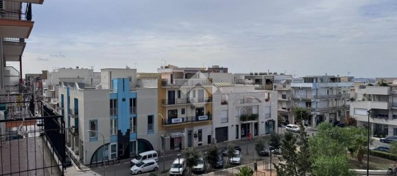 Apartamento de 3 dormitorios en Grottaglie, Italy No. 329644 31