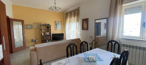 Apartamento de 3 dormitorios en Grottaglie, Italy No. 329644 10