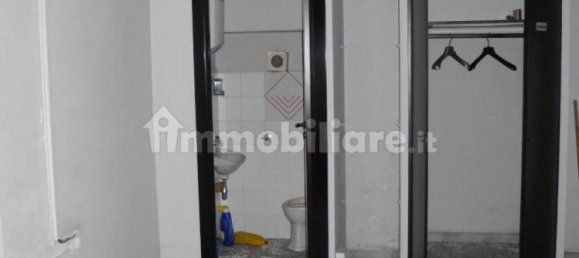 Propiedad comercial de 3 habitaciónes en Martina Franca, Italy No. 169240 12