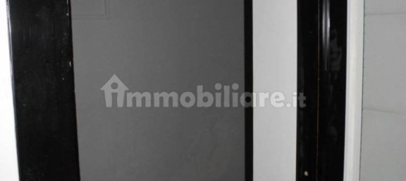 Propiedad comercial de 3 habitaciónes en Martina Franca, Italy No. 169240 9