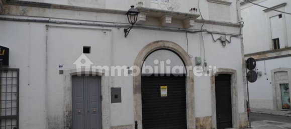 Propiedad comercial de 3 habitaciónes en Martina Franca, Italy No. 169240 2