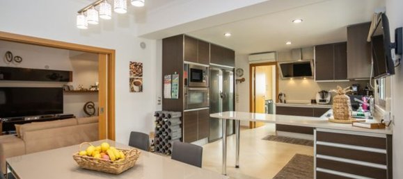 3 bedrooms House in Palmela, Portugal No. 189352 22