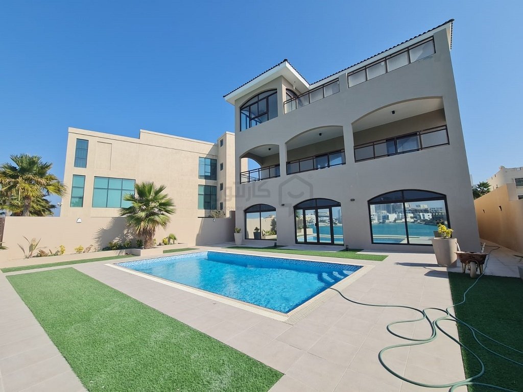 5 bedrooms Villa in Amwaj Islands, Bahrain No. 903